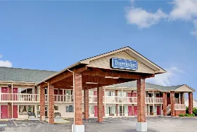 Photograph of Travelodge, Sellersburg
