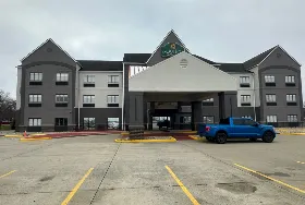 Photograph of La Quinta Inn & Suites, South Bend