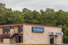 Photograph of Travelodge, Seymour