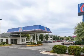 Photograph of Motel 6, Kokomo
