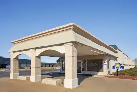 Photograph of Days Inn, Salina