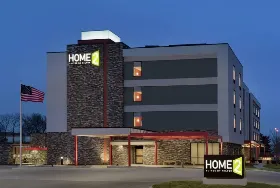 Photograph of Home2 Suites, Leavenworth