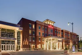 Photograph of Hilton Garden Inn, Manhattan