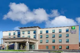 Photograph of Holiday Inn Express, Atchison