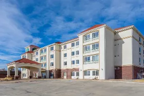 Photograph of La Quinta Inn & Suites, Dodge City