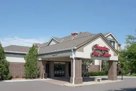 Photograph of Hampton Inn, Merriam