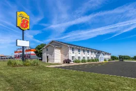 Photograph of Super 8, El Dorado