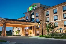 Photograph of Holiday Inn Express, Wichita