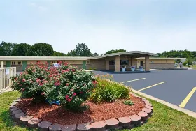 Photograph of Americas Best Value Inn, Iola