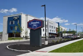 Photograph of Hampton Inn, Walton
