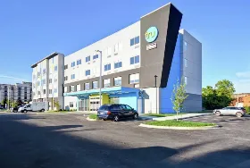 Photograph of Tru by Hilton, Louisville