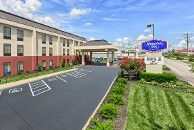 Photograph of Hampton Inn, Owensboro