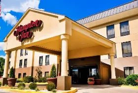 Photograph of Hampton Inn, Carrollton