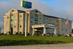 Photograph of Holiday Inn Express, Somerset