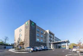 Photograph of Holiday Inn Express, Florence
