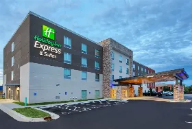 Photograph of Holiday Inn Express, La Grange