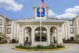 Photograph of Comfort Inn, La Grange