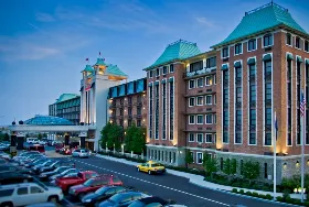 Photograph of Crowne Plaza, Louisville