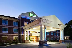 Photograph of Holiday Inn Express, Carrollton