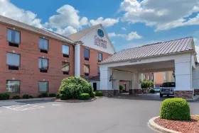 Photograph of Comfort Suites, Louisville