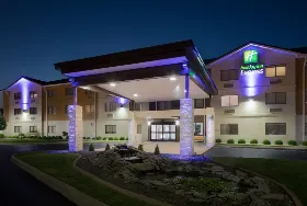 Photograph of Holiday Inn Express, Louisville