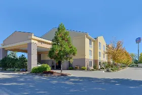 Photograph of Fairfield Inn & Suites, Georgetown