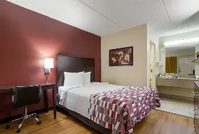 Photograph of Red Roof Inn, Shelbyville