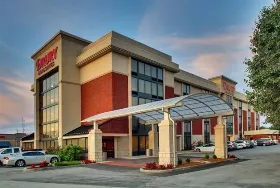 Photograph of Drury Inn & Suites, Bowling Green