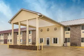 Photograph of Baymont by Wyndham, Bowling Green