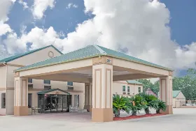 Photograph of Days Inn, Denham Springs