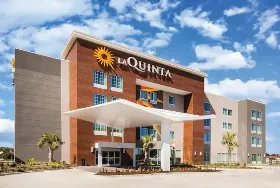 Photograph of La Quinta Inn & Suites, Port Allen