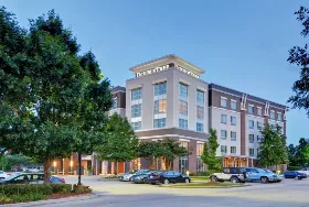 Photograph of DoubleTree by Hilton, Baton Rouge