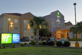 Photograph of Holiday Inn Express, Zachary