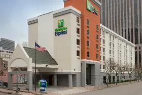 Photograph of Holiday Inn Express, New Orleans