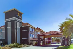 Photograph of La Quinta Inn & Suites, Hammond