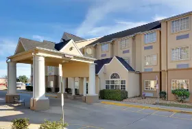 Photograph of Microtel Inn & Suites, Scott