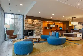 Photograph of Fairfield Inn & Suites, Alexandria