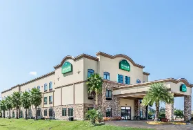 Photograph of Wingate by Wyndham, Lake Charles