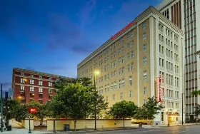 Photograph of Drury Plaza Hotel, New Orleans