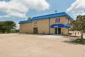 Photograph of Motel 6, New Iberia