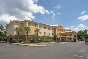 Photograph of Comfort Suites, Alexandria