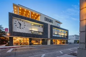 Photograph of Origin Baton Rouge, Baton Rouge