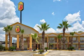 Photograph of Super 8, Breaux Bridge