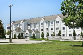 Photograph of Microtel Inn & Suites, Baton Rouge