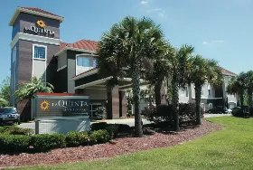 Photograph of La Quinta Inn & Suites, Baton Rouge