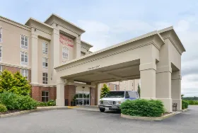 Photograph of Hampton Inn, Plymouth