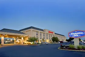 Photograph of Hampton Inn, Seekonk