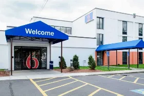 Photograph of Motel 6, Brockton