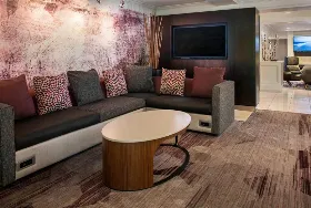 Photograph of Sonesta Select, Lowell