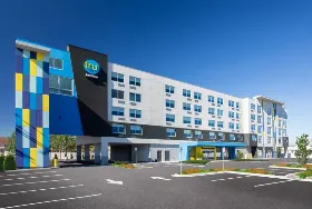 Photograph of Tru by Hilton, Ocean City